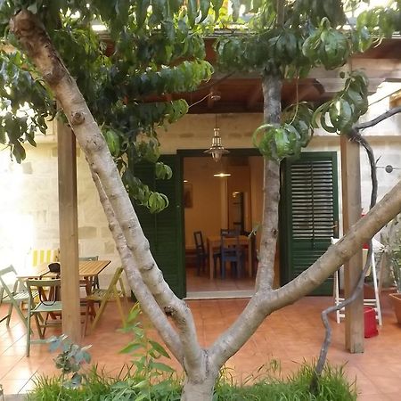 شقة Il Giardino Ipogeo فافينانا المظهر الخارجي الصورة