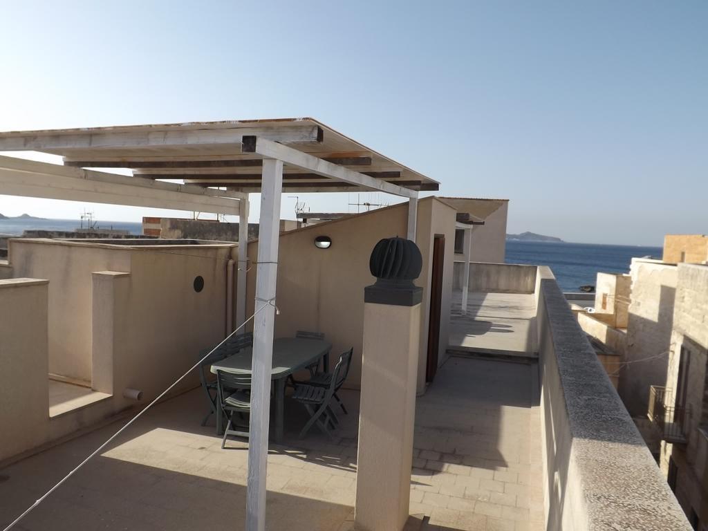 شقة Il Giardino Ipogeo فافينانا الغرفة الصورة